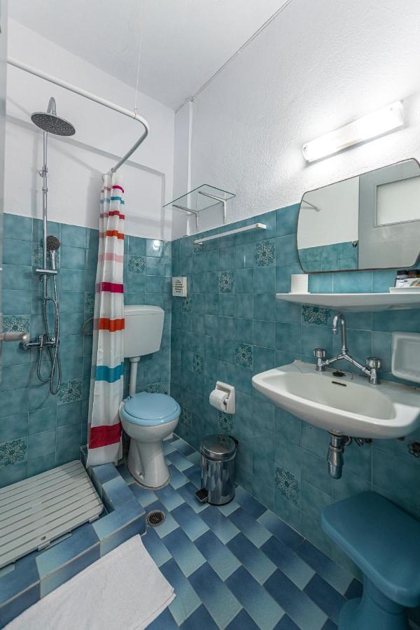 Hotel Manto Nausa Zewnętrze zdjęcie