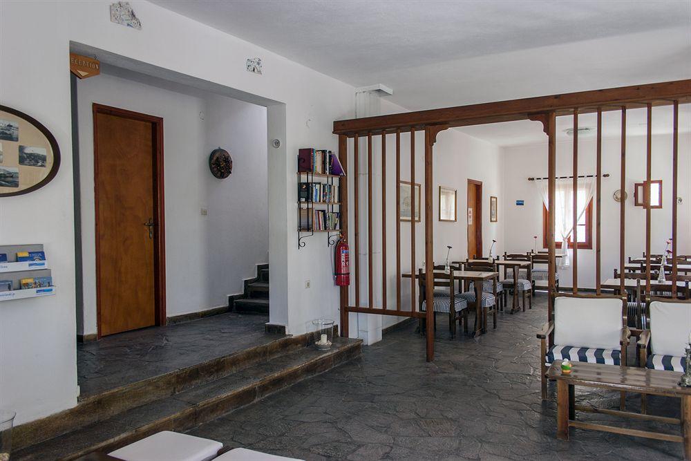 Hotel Manto Nausa Zewnętrze zdjęcie